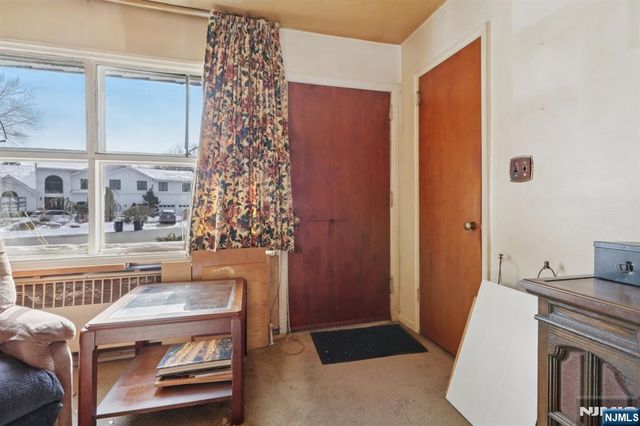 261 Idaho Street, Paramus, NJ 07652