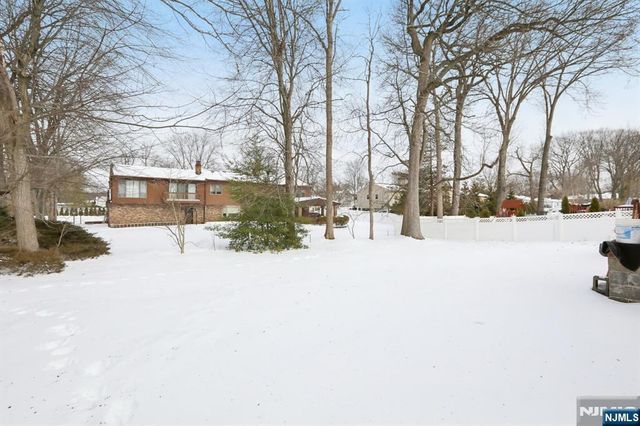 261 Idaho Street, Paramus, NJ 07652