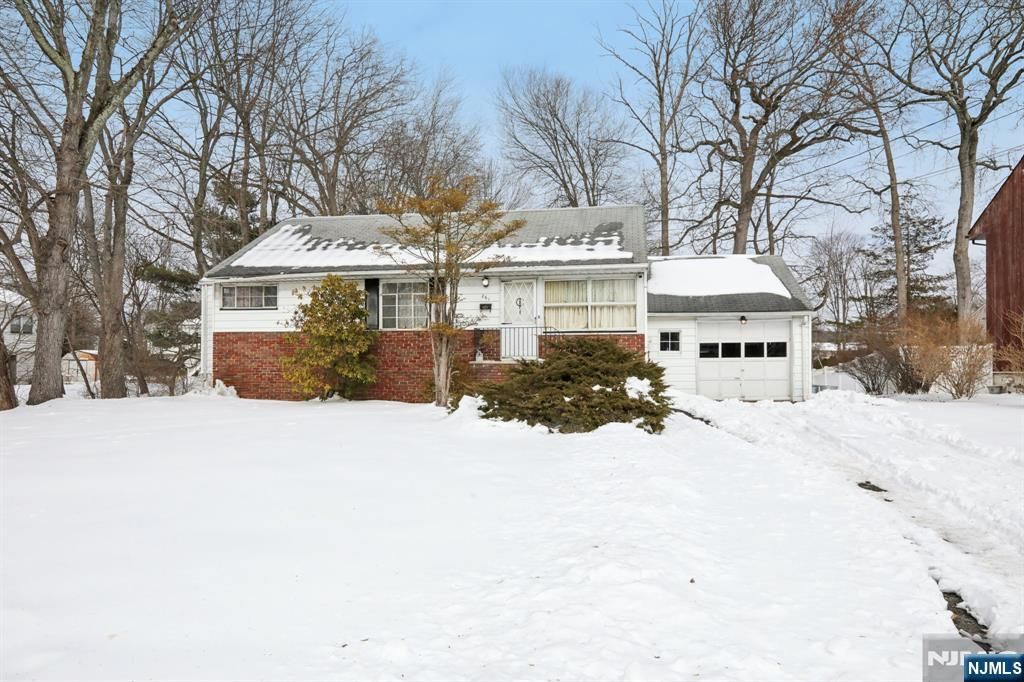 261 Idaho Street, Paramus, NJ 07652