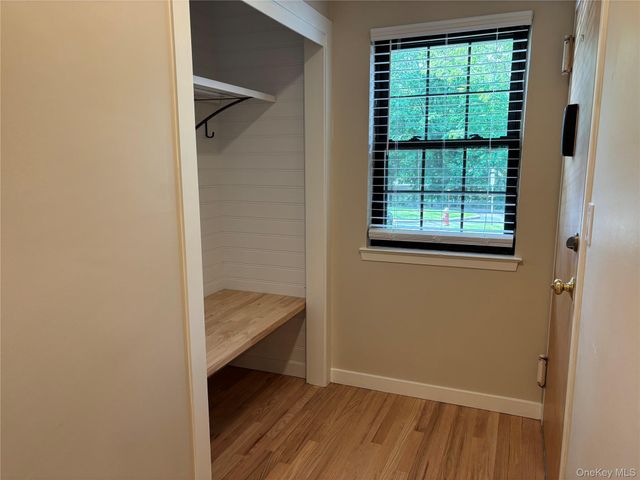 452 Somerset Drive F, Pearl River, NY 10965