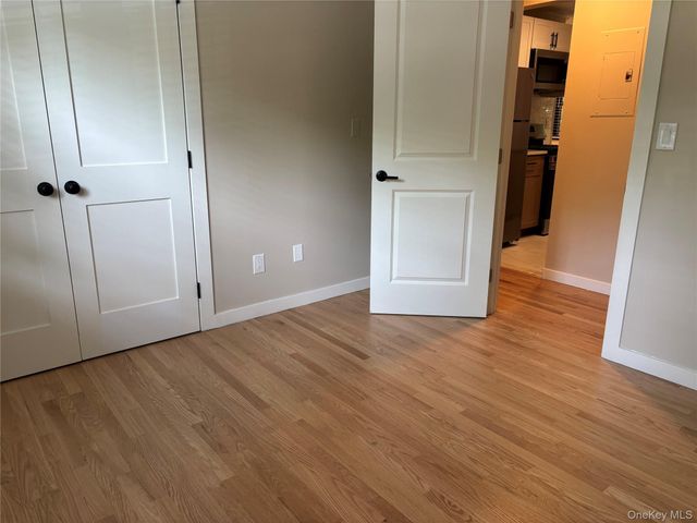 452 Somerset Drive F, Pearl River, NY 10965