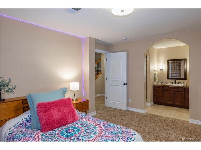 9691 Sunset Hill Pl, Lone Tree, CO 80124