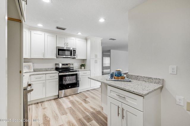 1900 Tanner Court, Titusville, FL 32796