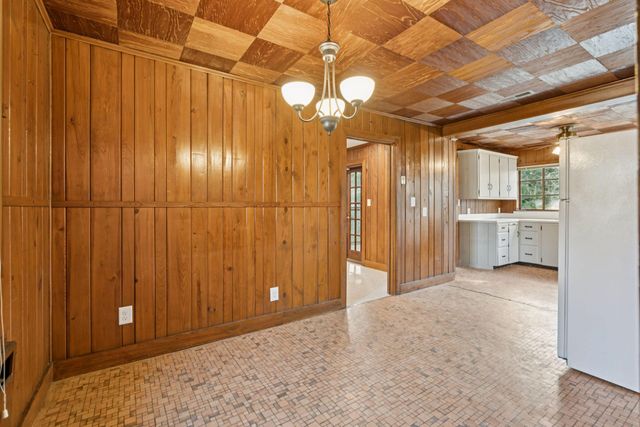 2000 Minott Street, Charleston, SC 29412