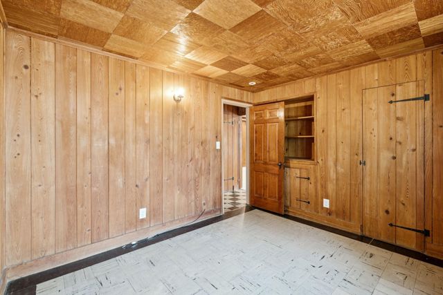 2000 Minott Street, Charleston, SC 29412