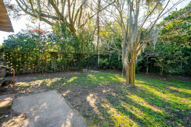 2000 Minott Street, Charleston, SC 29412