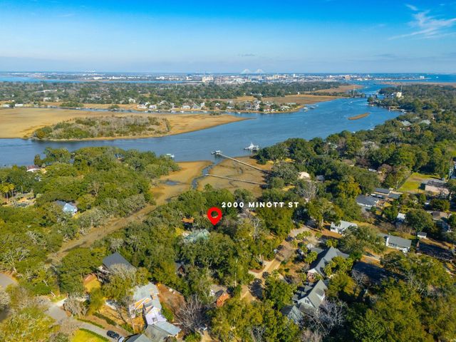 2000 Minott Street, Charleston, SC 29412