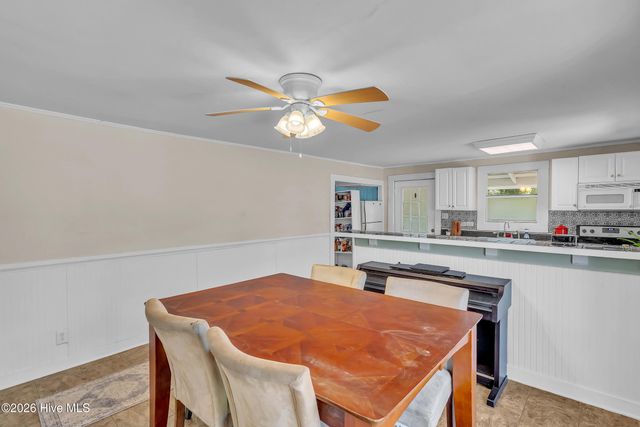 102 Ned Lane, Swansboro, NC 28584