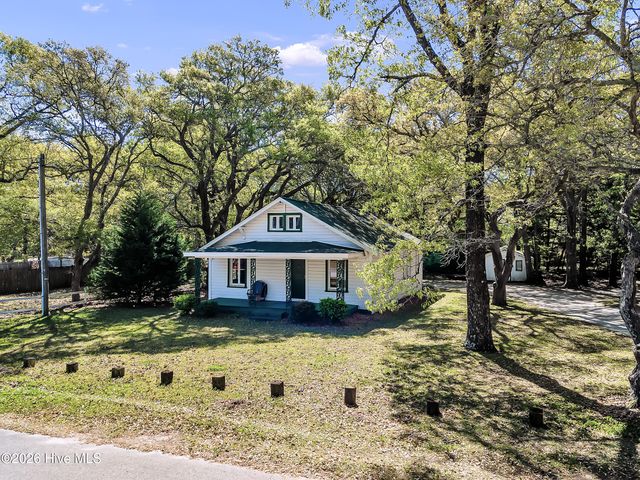102 Ned Lane, Swansboro, NC 28584
