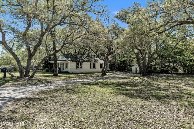 102 Ned Lane, Swansboro, NC 28584