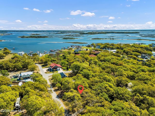 102 Ned Lane, Swansboro, NC 28584