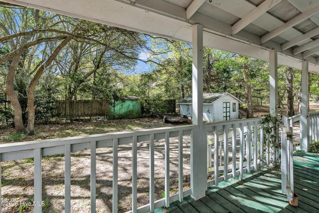 102 Ned Lane, Swansboro, NC 28584