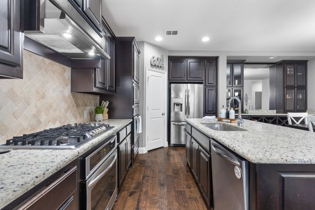 7916 Lewisville Lane, Mckinney, TX 75071