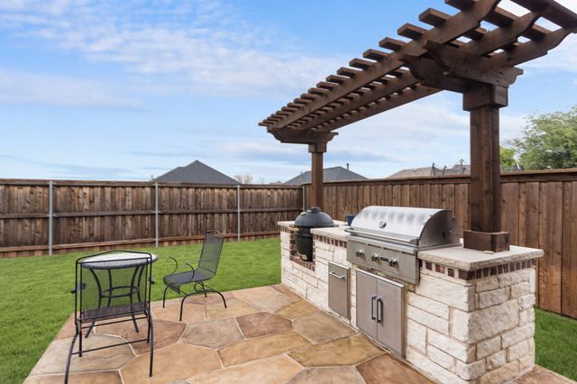 7916 Lewisville Lane, Mckinney, TX 75071