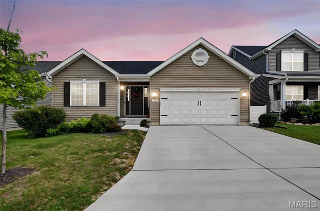 134 Liberty Valley Drive, Foristell, MO 63348