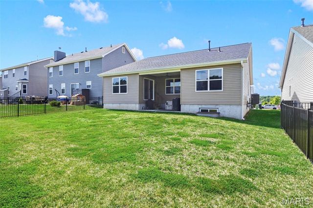 134 Liberty Valley Drive, Foristell, MO 63348