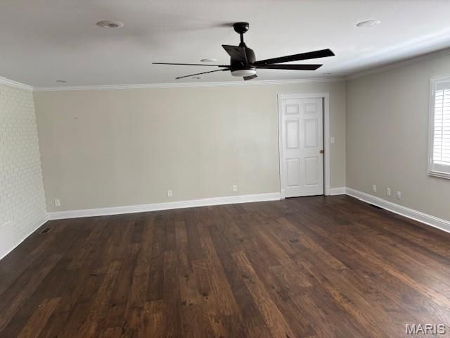 909 Saddle Spur Rd, Dexter, MO 63841