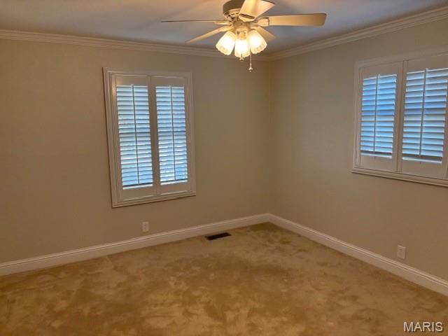 909 Saddle Spur Rd, Dexter, MO 63841