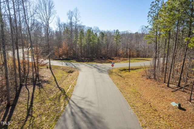 2968 Forest Creek Lane, Mebane, NC 27302