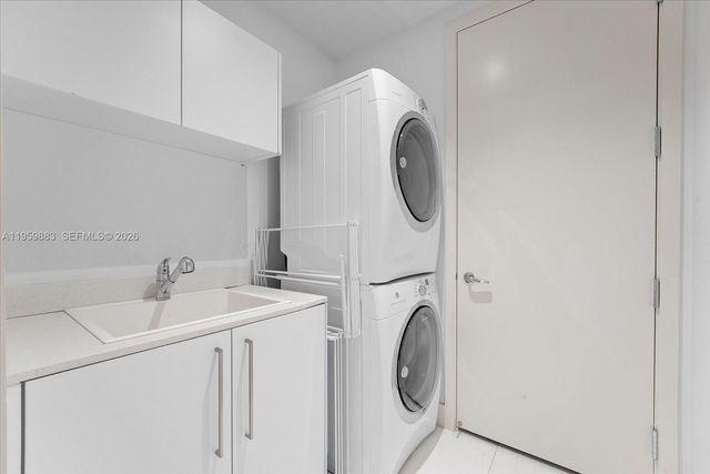 16901 Collins Ave 2503, Sunny Isles Beach, FL 33160