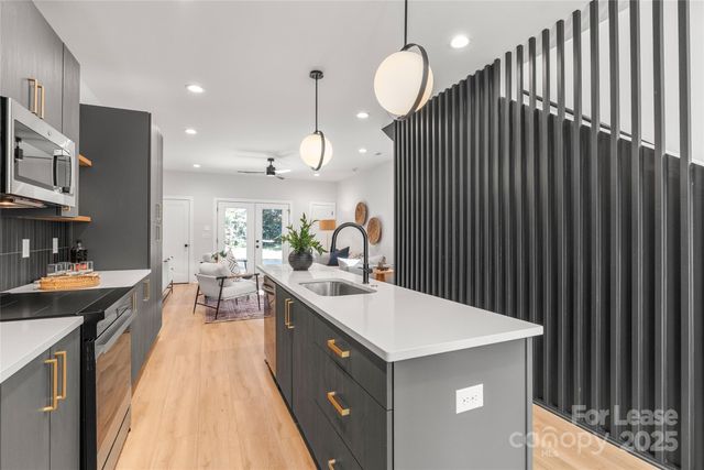 1314 Carolyn Drive, Charlotte, NC 28205