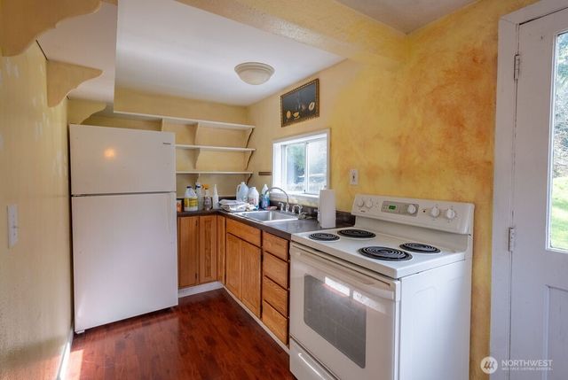 1516 Garden Lane, Freeland, WA 98249