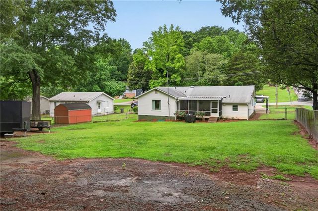 4243 White Way Drive, Austell, GA 30106