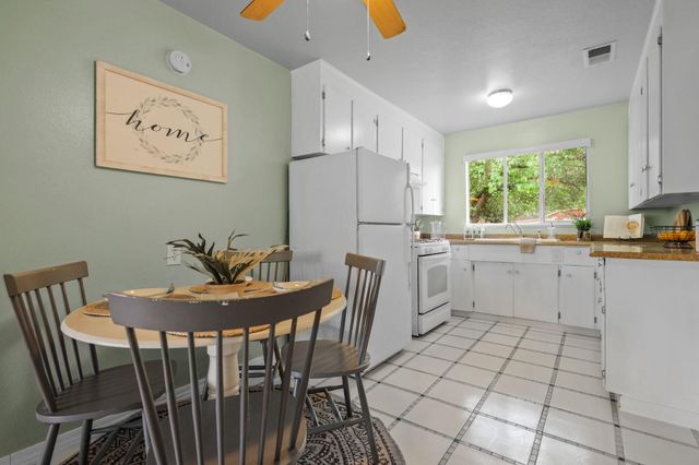 1335 Lodgepole Avenue, Anderson, CA 96007