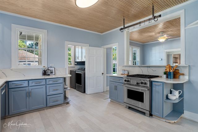 706 Wilder Place, Shreveport, LA 71104