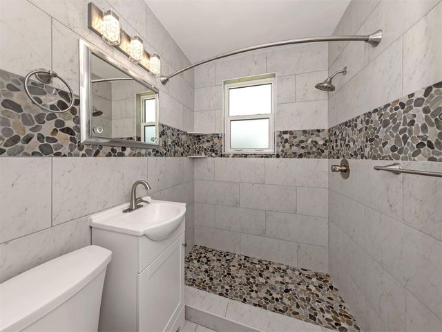 908 VILLAS DRIVE 45, Venice, FL 34285