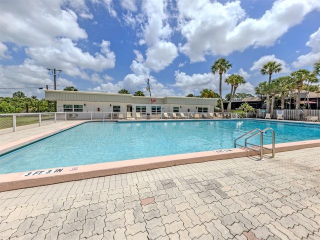 908 VILLAS DRIVE 45, Venice, FL 34285
