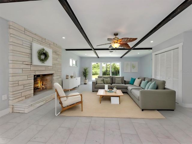908 VILLAS DRIVE 45, Venice, FL 34285