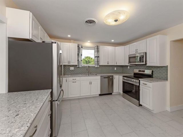 908 VILLAS DRIVE 45, Venice, FL 34285