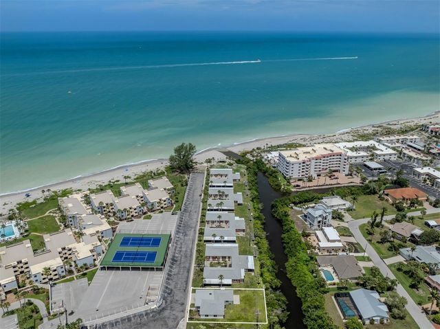 908 VILLAS DRIVE 45, Venice, FL 34285
