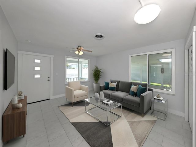908 VILLAS DRIVE 45, Venice, FL 34285