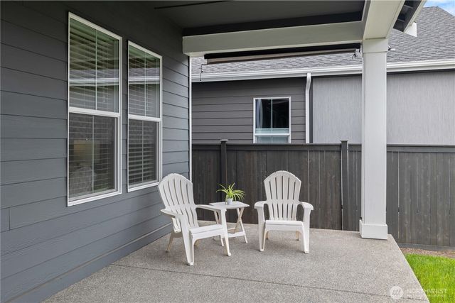 23612 SE Aspen Street, Black Diamond, WA 98010
