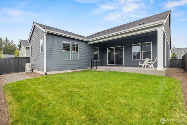 23612 SE Aspen Street, Black Diamond, WA 98010