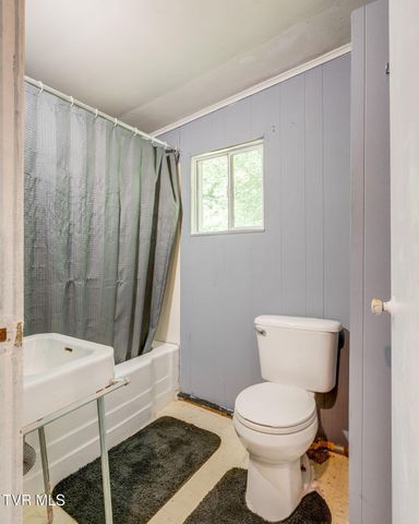 2790 Goshen Valley Road, Church Hill, TN 37642