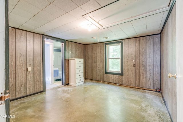 2790 Goshen Valley Road, Church Hill, TN 37642