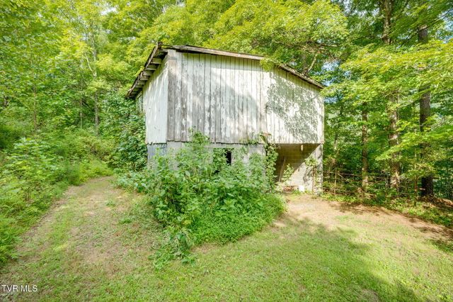2790 Goshen Valley Road, Church Hill, TN 37642