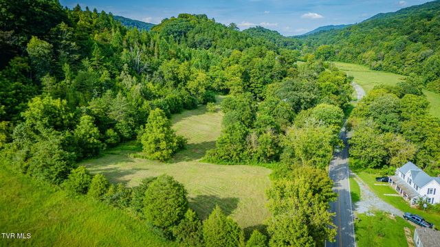 2790 Goshen Valley Road, Church Hill, TN 37642