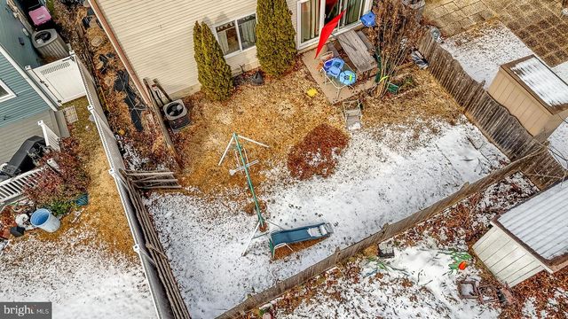 8 DICKENSON, Sicklerville, NJ 08081