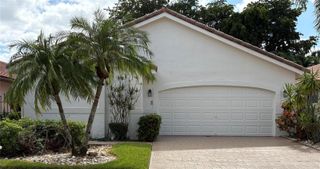 7744 Dundee Lane, Delray Beach, FL 33446