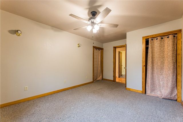 16184 Hickory Drive, Fayetteville, AR 72704