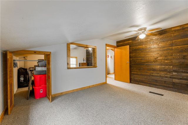 16184 Hickory Drive, Fayetteville, AR 72704