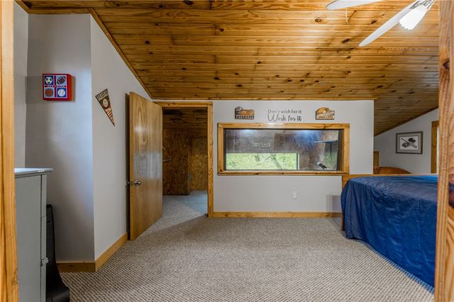 16184 Hickory Drive, Fayetteville, AR 72704