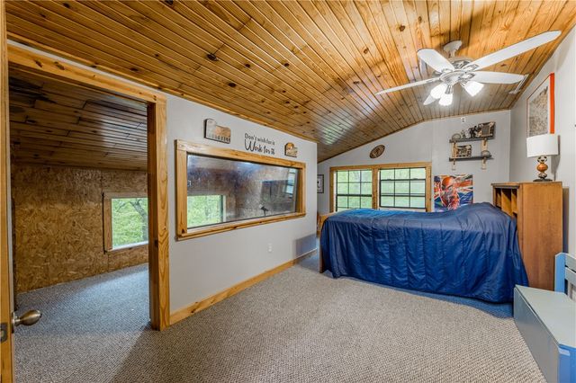 16184 Hickory Drive, Fayetteville, AR 72704