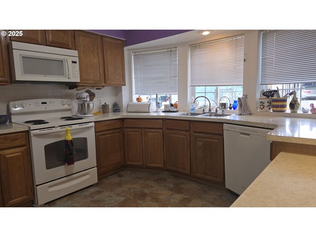 17401 Se 39TH St 78, Vancouver, WA 98683