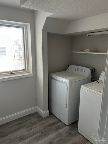 3056 Bay St, Gulf Breeze, FL 32563