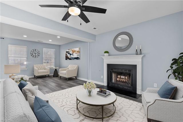 5 Cranes CV, Hampton, VA 23669